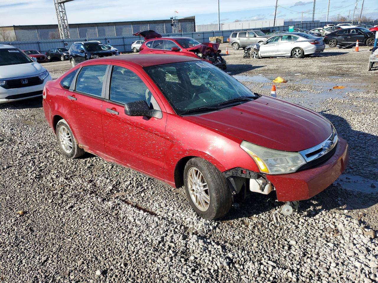 2009 FORD FOCUS SE photo 4