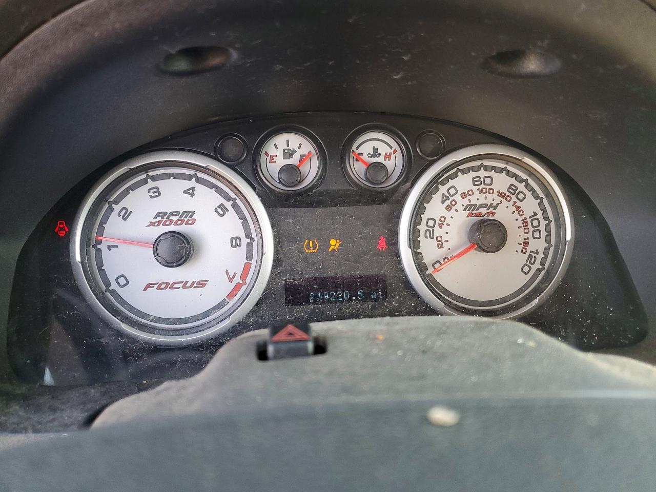 2009 FORD FOCUS SE photo 9