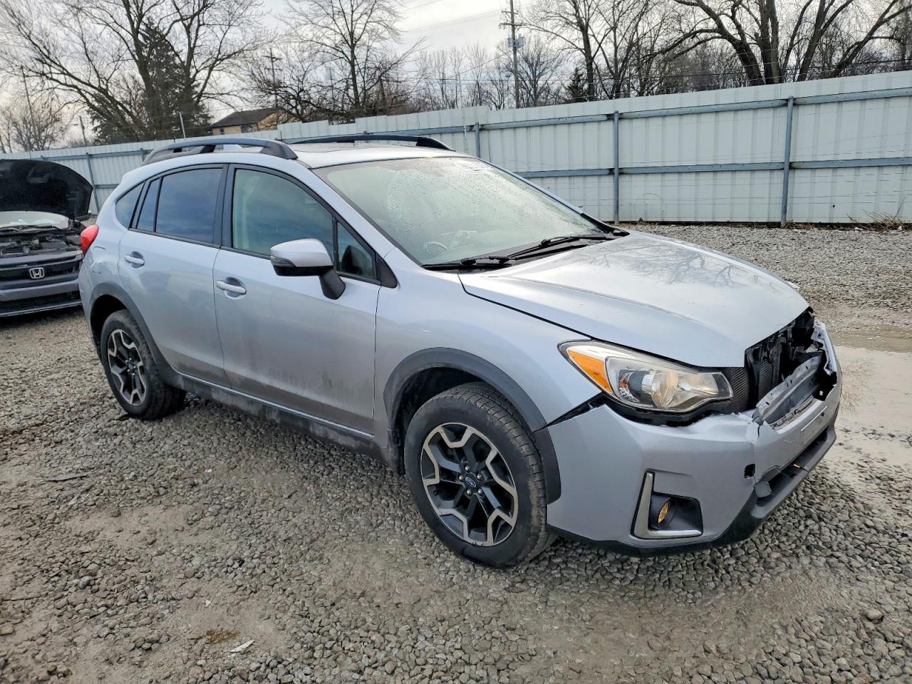 2017 SUBARU CROSSTREK LIMITED photo 4