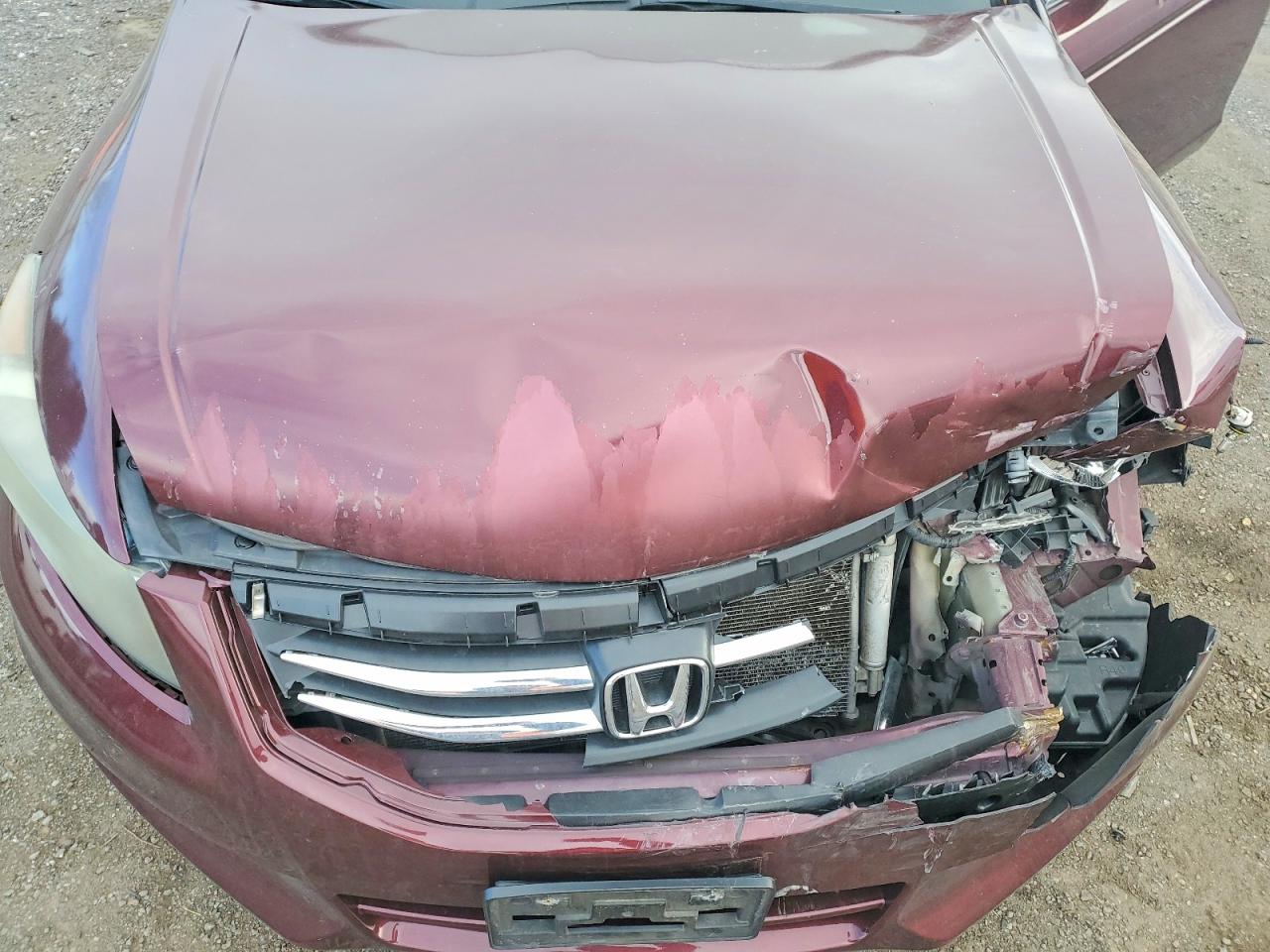 2012 HONDA ACCORD LX photo 11