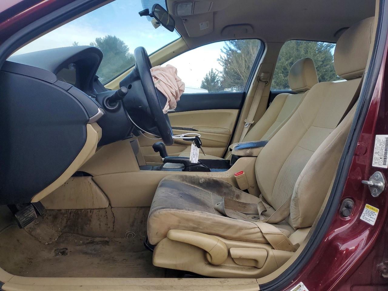 2012 HONDA ACCORD LX photo 7