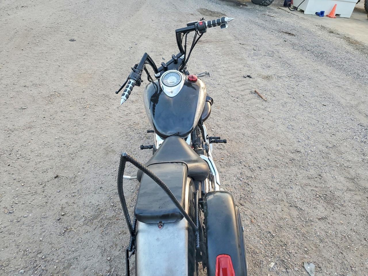 2005 YAMAHA XVS1100 A photo 6