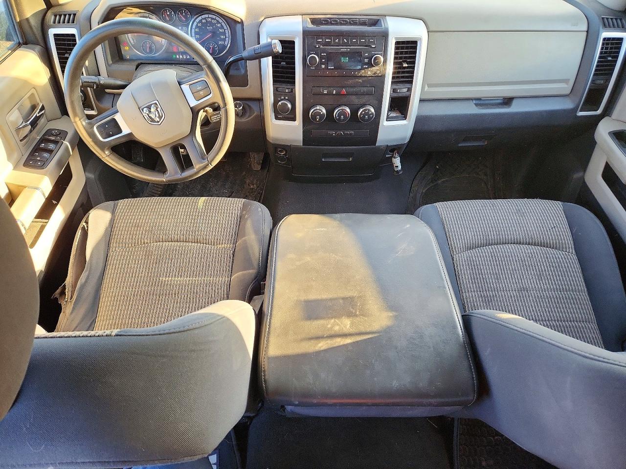 2010 DODGE RAM 1500 photo 8