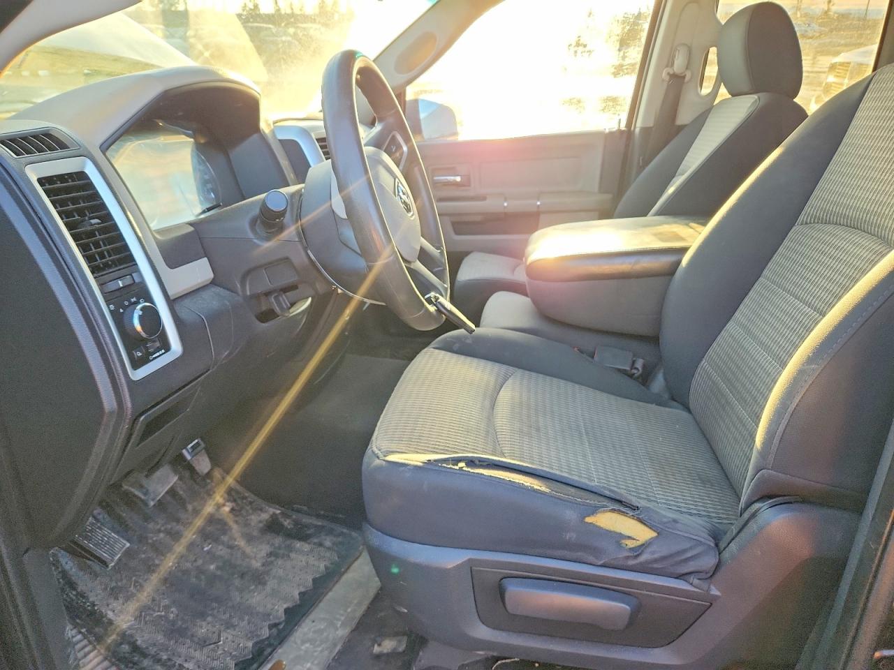 2010 DODGE RAM 1500 photo 7