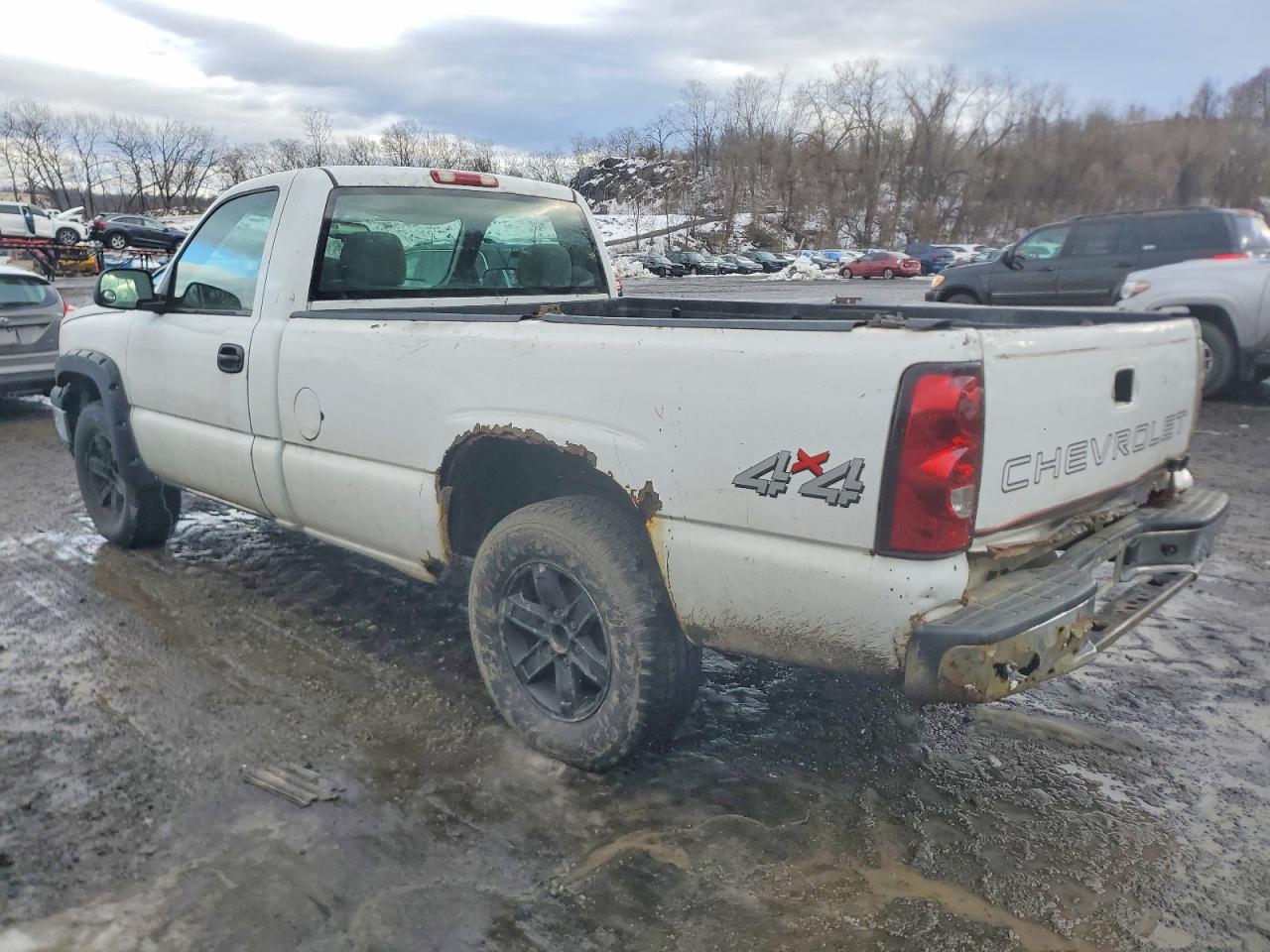 2006 CHEVROLET SILVERADO K1500 photo 2