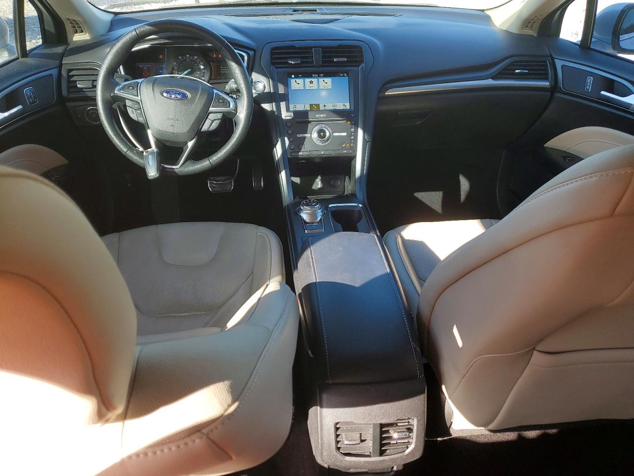 2017 FORD FUSION TITANIUM photo 8