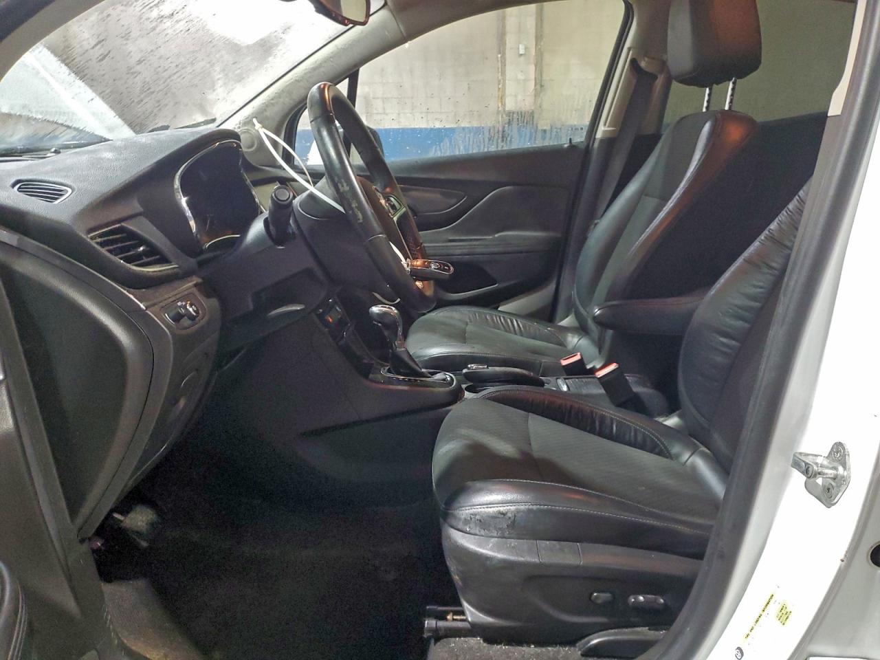 2017 BUICK ENCORE PREFERRED photo 7