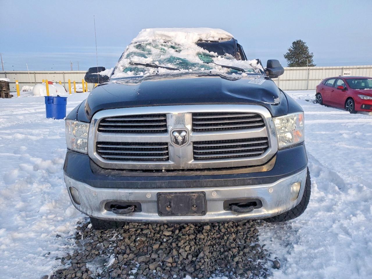 2015 RAM 1500 SLT photo 5