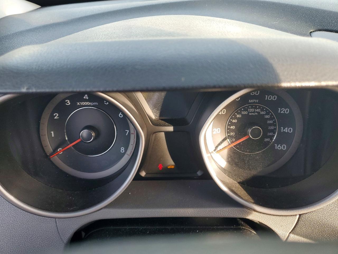2014 HYUNDAI ELANTRA SE photo 9