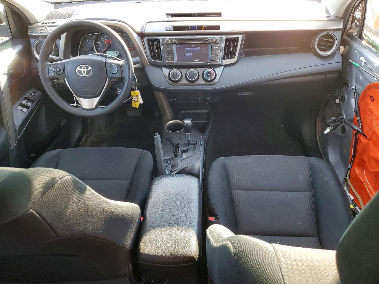 2015 TOYOTA RAV4 LE photo 8