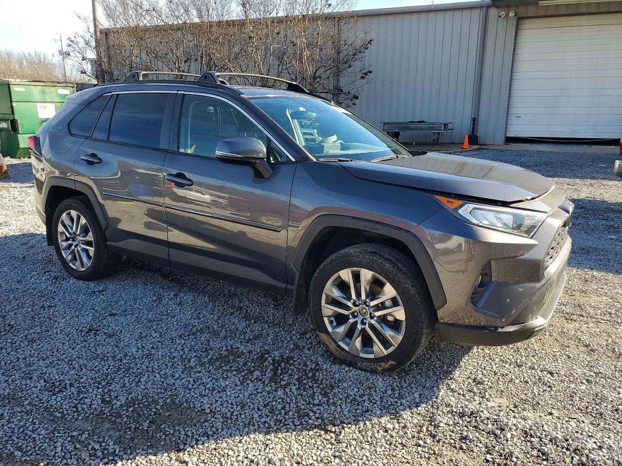 2021 TOYOTA RAV4 XLE PREMIUM photo 4