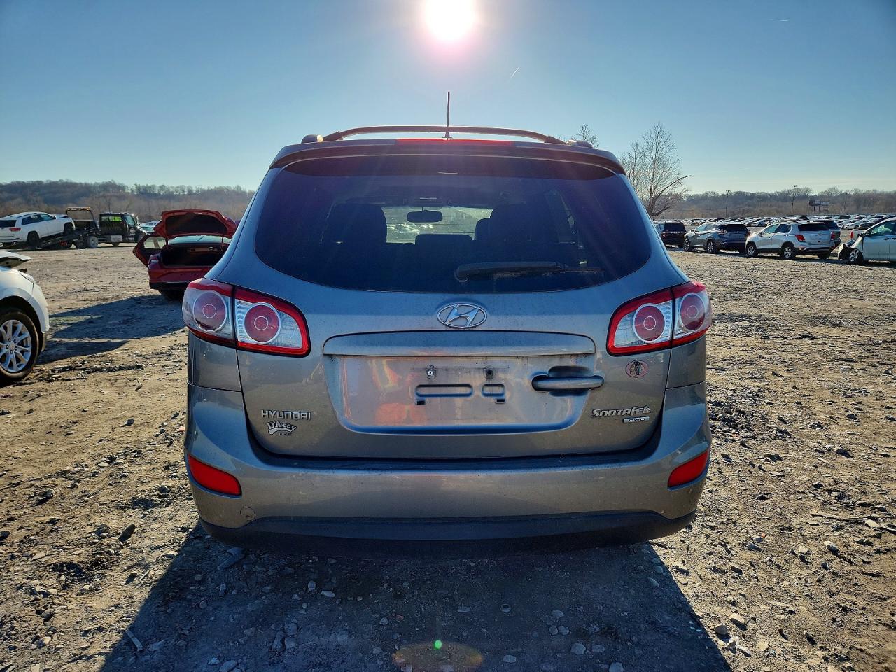 2011 HYUNDAI SANTA FE SE photo 6
