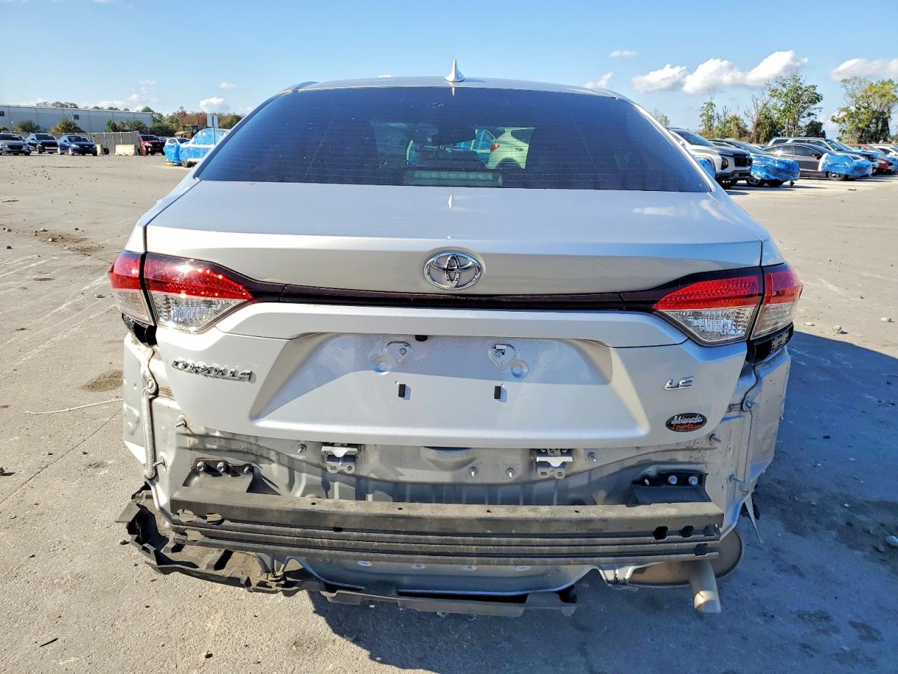2020 TOYOTA COROLLA LE photo 6