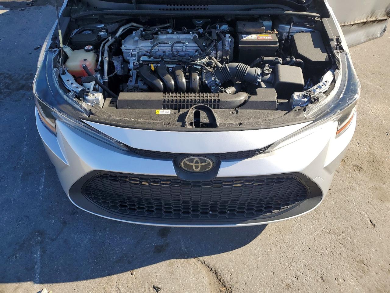 2020 TOYOTA COROLLA LE photo 11