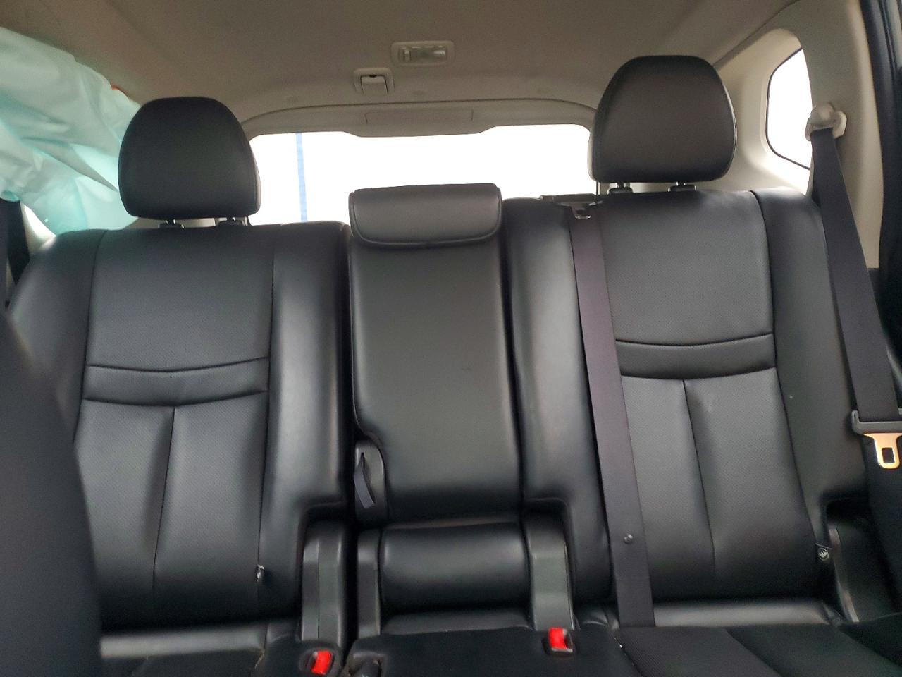 2018 NISSAN ROGUE S photo 10