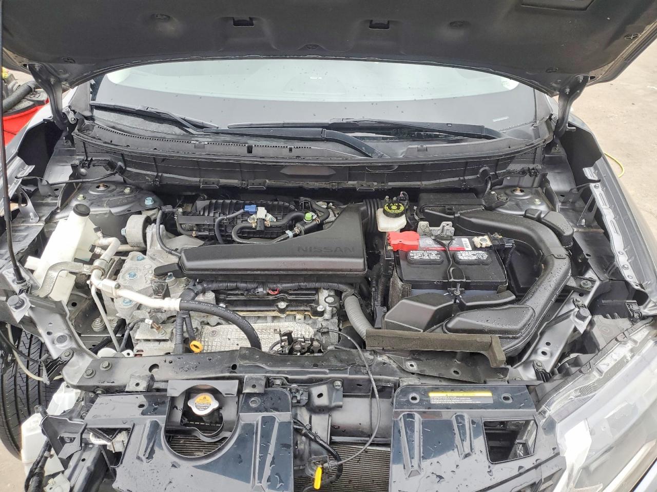 2018 NISSAN ROGUE S photo 12