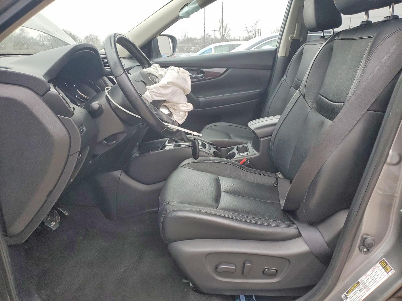 2018 NISSAN ROGUE S photo 7