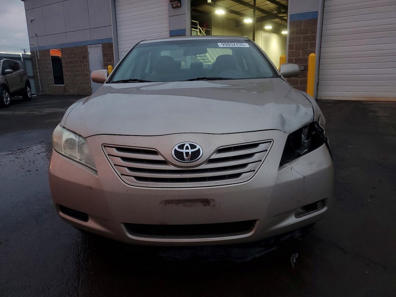 2009 TOYOTA CAMRY BASE photo 5