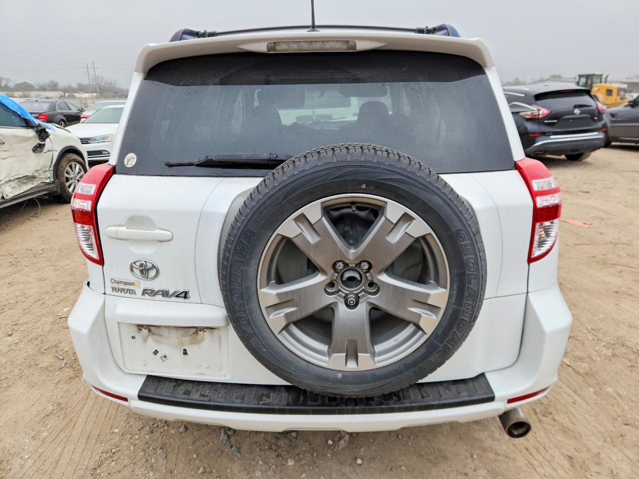 2009 TOYOTA RAV4 SPORT photo 6