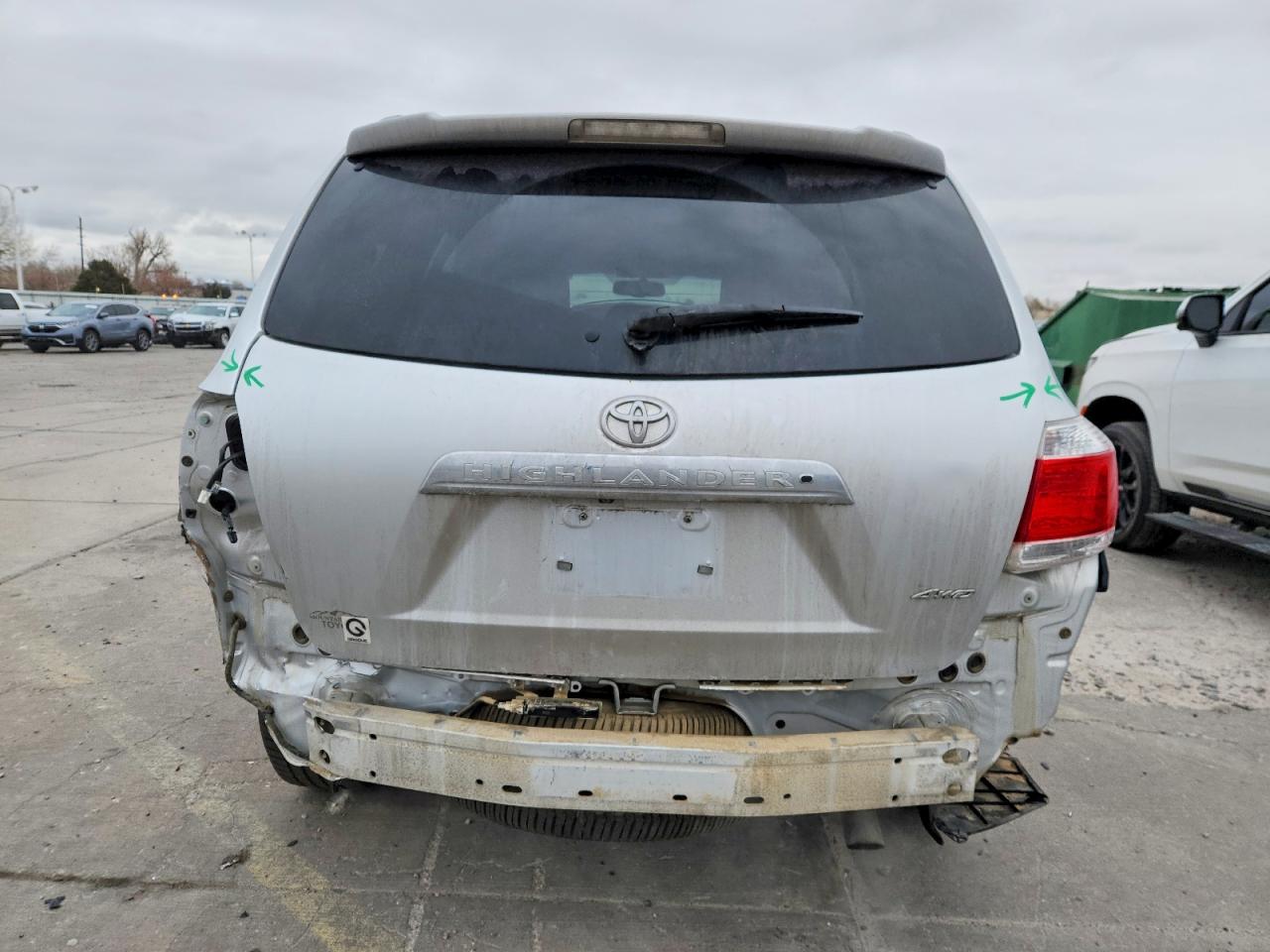 2013 TOYOTA HIGHLANDER LIMITED photo 6