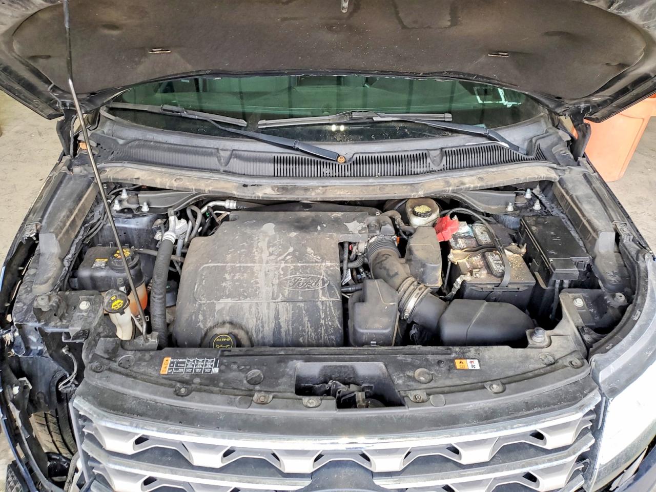 2017 FORD EXPLORER XLT photo 12