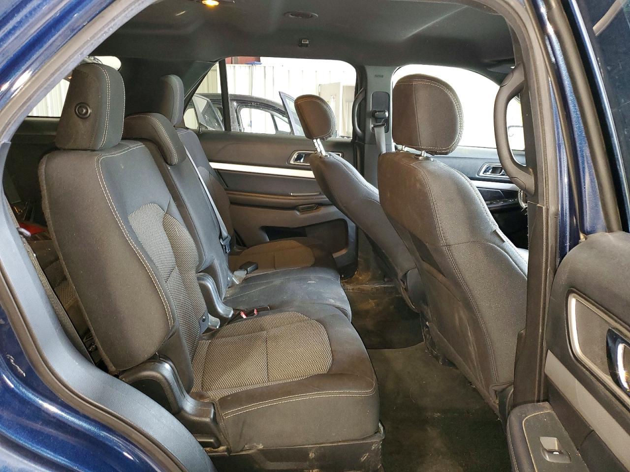 2017 FORD EXPLORER XLT photo 11