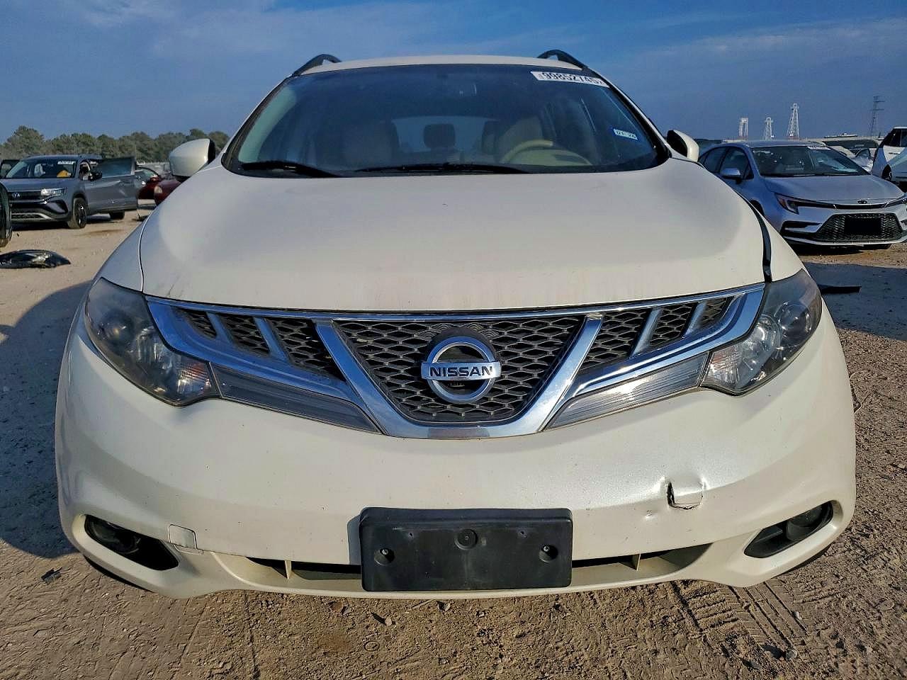 2014 NISSAN MURANO S photo 5