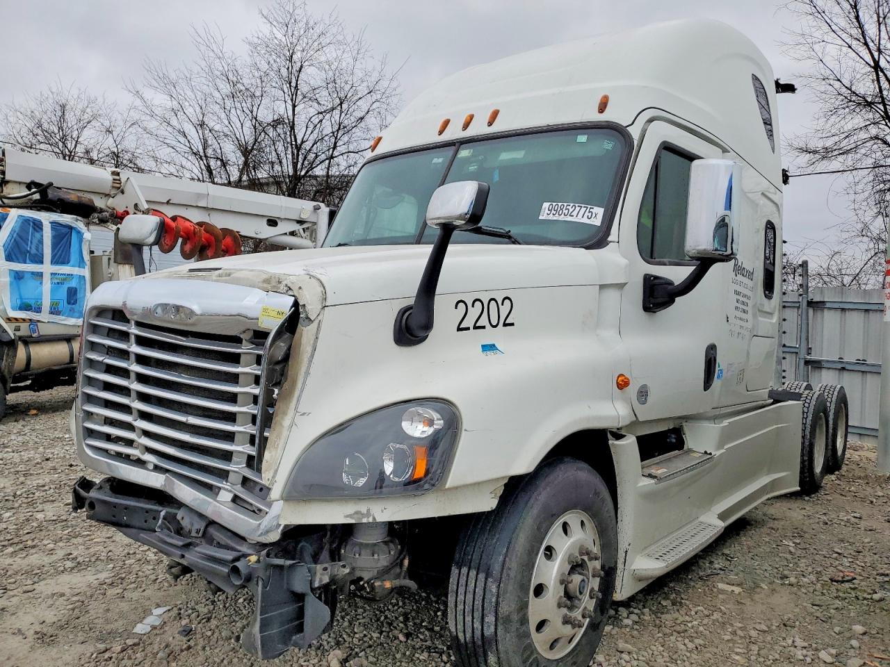 2016 FREIGHTLINER CASCADIA 125 photo 2