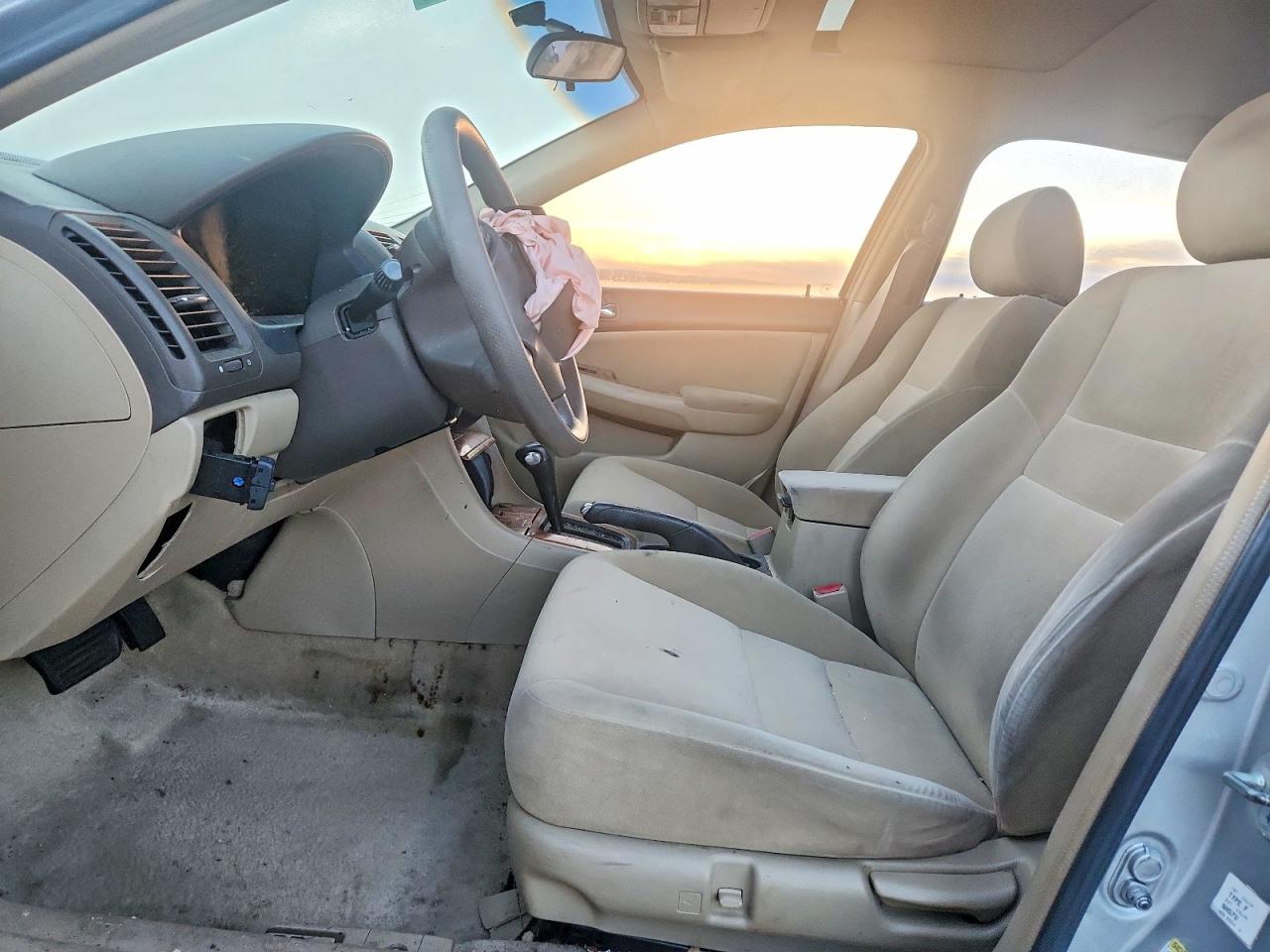 2005 HONDA ACCORD EX photo 7