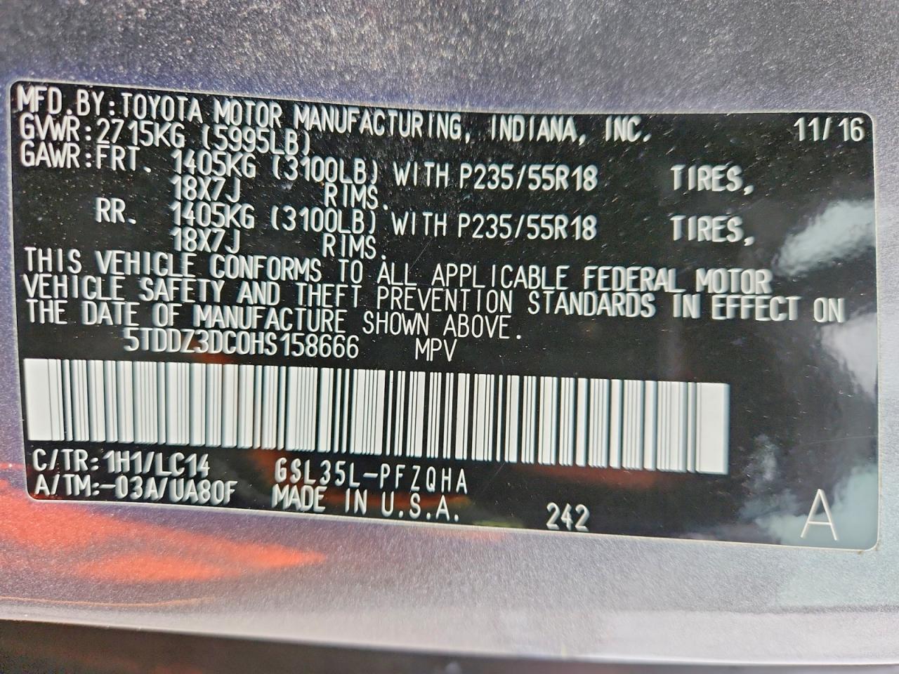 2017 TOYOTA SIENNA XLE 7-PASSENGER photo 27