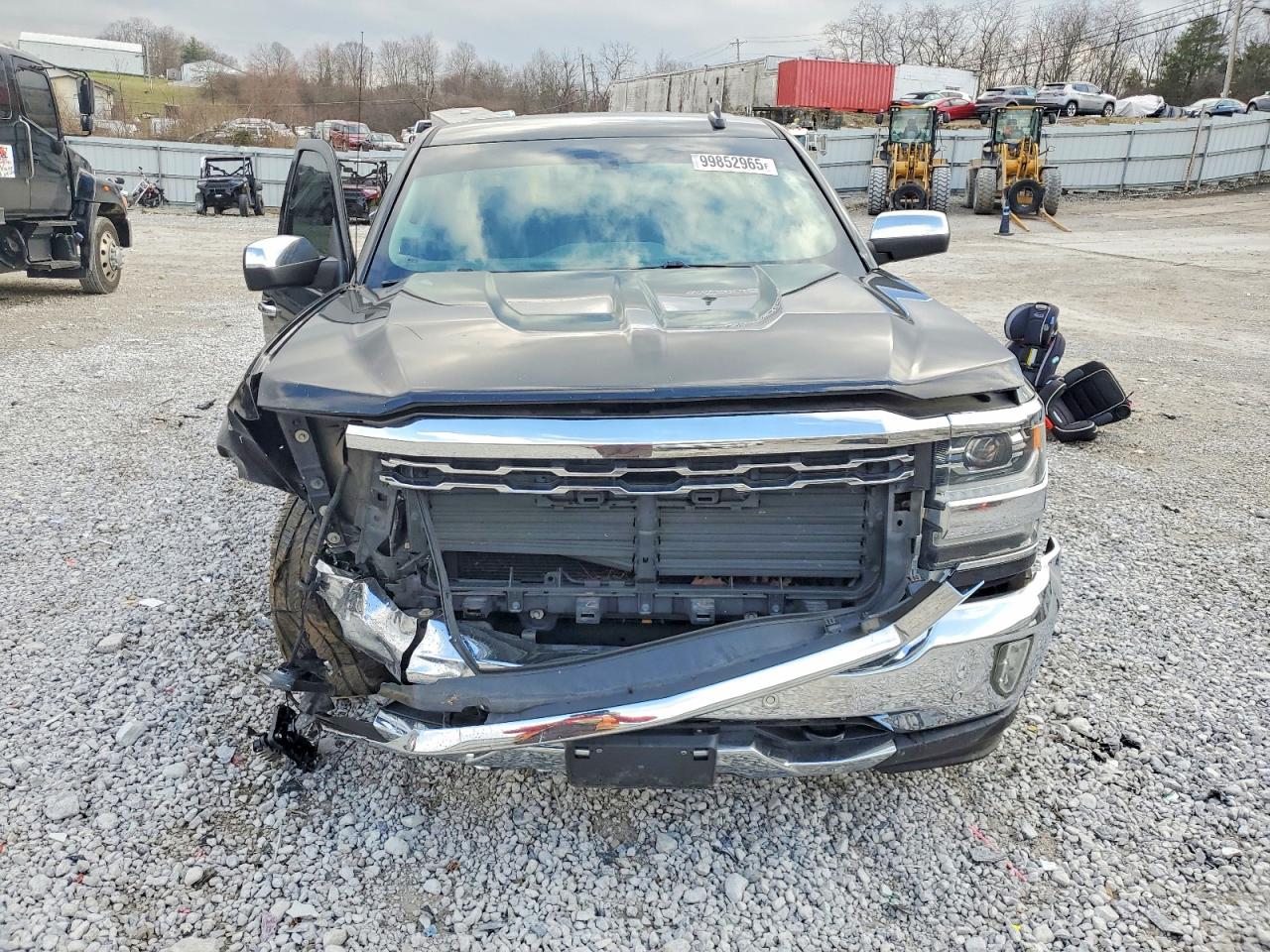 2017 CHEVROLET SILVERADO K1500 LTZ photo 5
