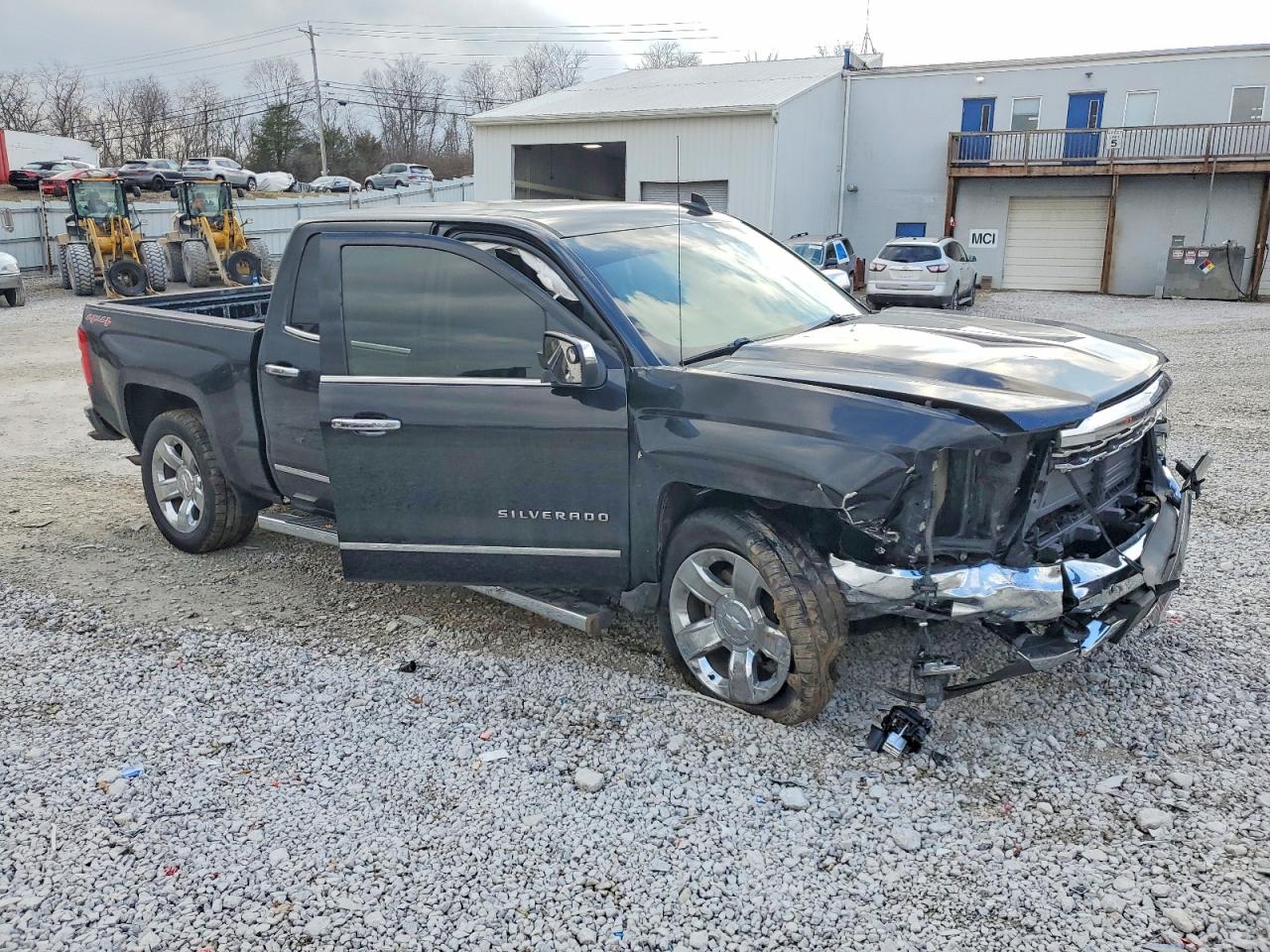 2017 CHEVROLET SILVERADO K1500 LTZ photo 4