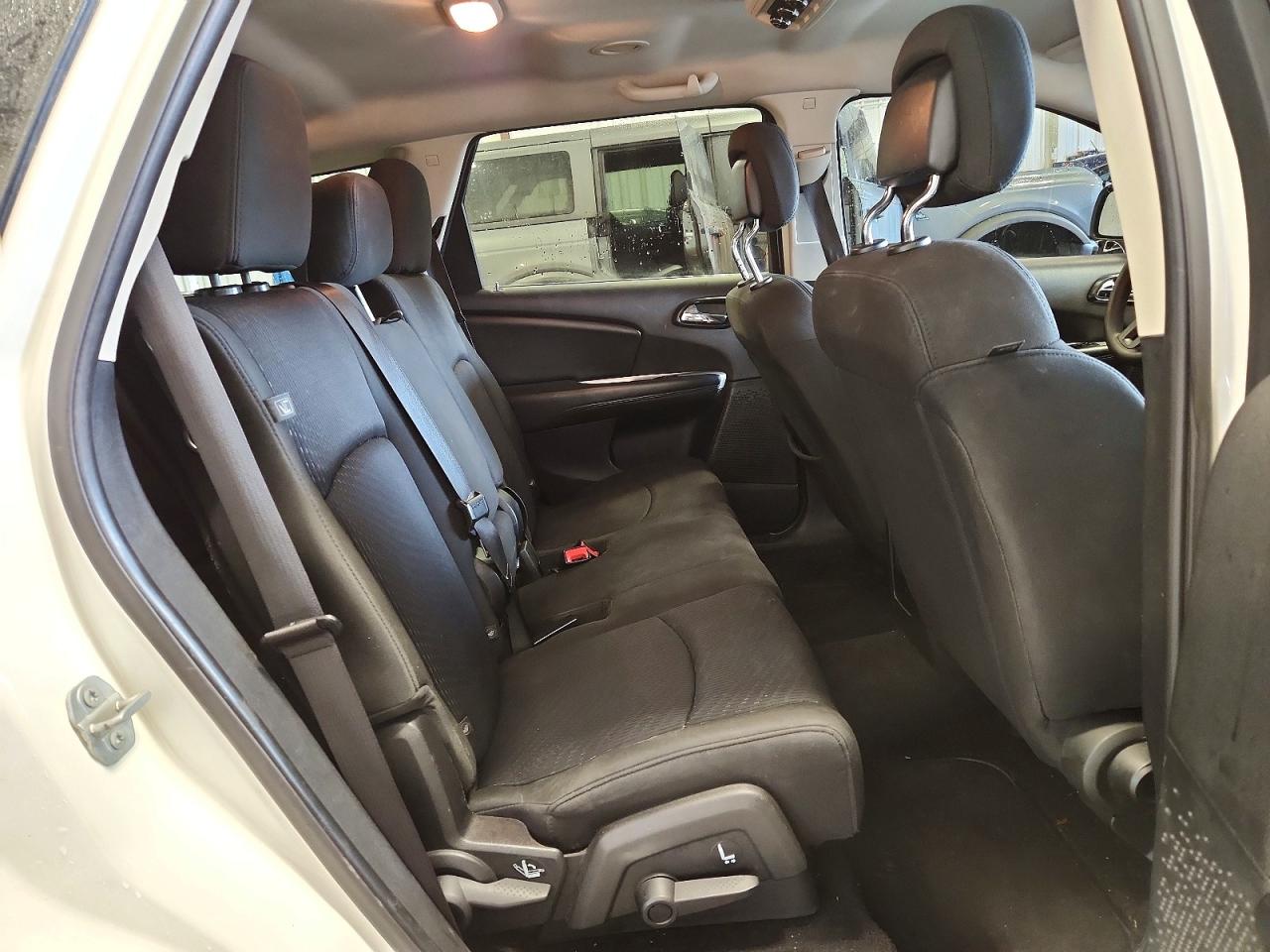 2018 DODGE JOURNEY SXT photo 11