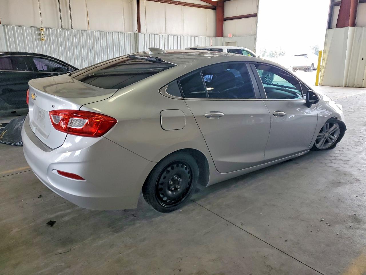 2016 CHEVROLET CRUZE LT photo 3
