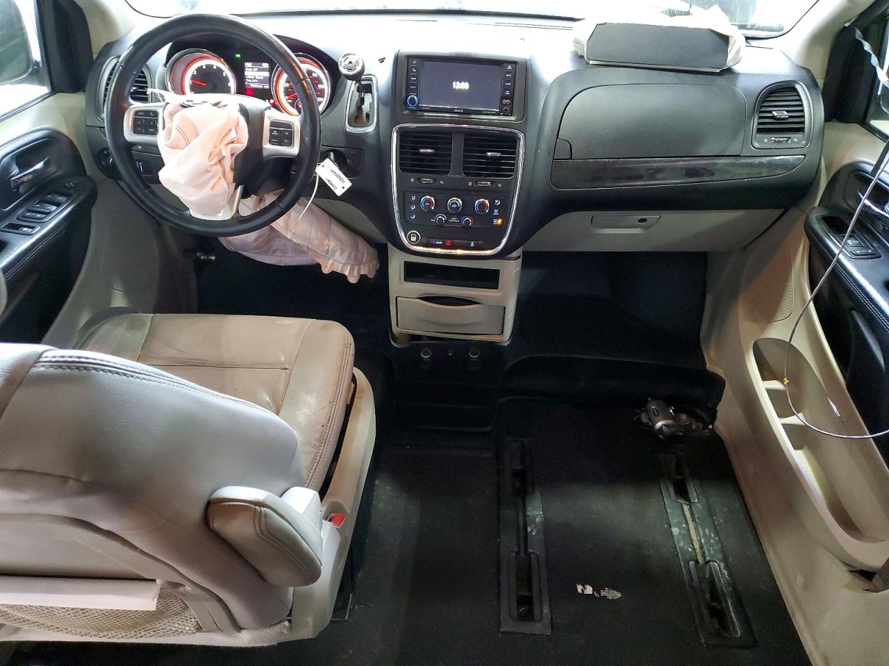 2015 DODGE GRAND CARAVAN SXT photo 8