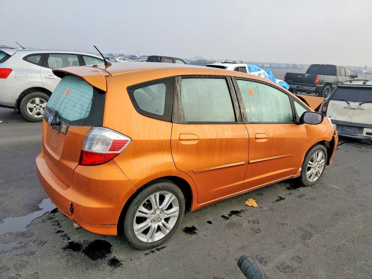 2011 HONDA FIT SPORT photo 3