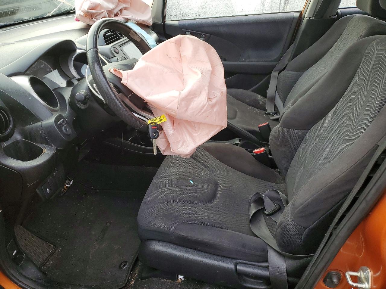 2011 HONDA FIT SPORT photo 7