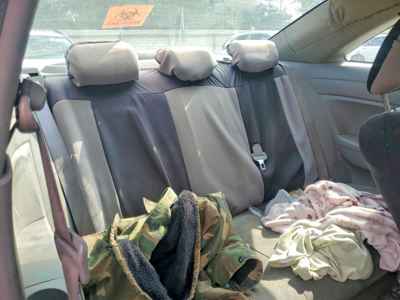 2010 HONDA CIVIC LX photo 10