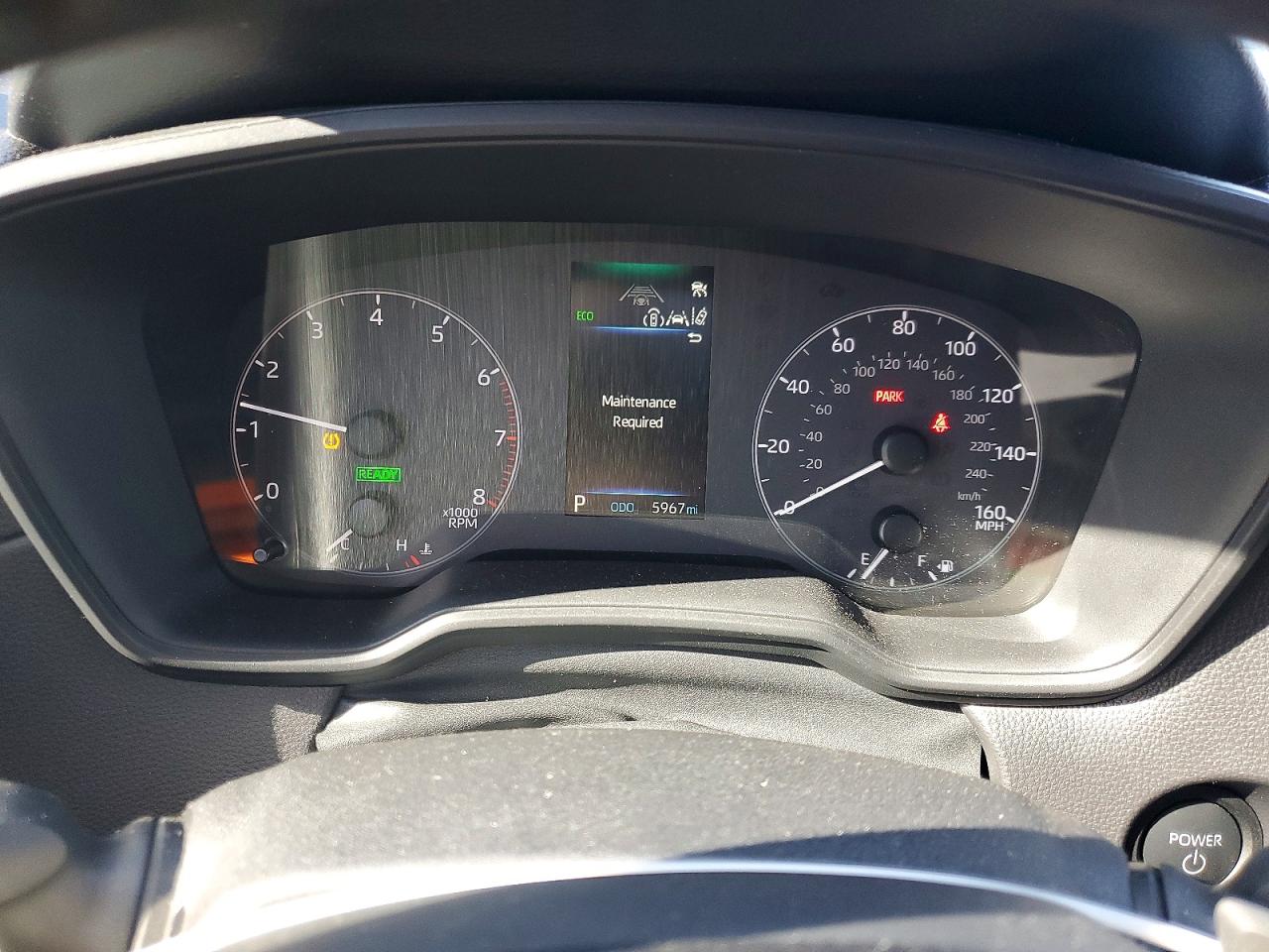 2025 TOYOTA COROLLA CROSS photo 9