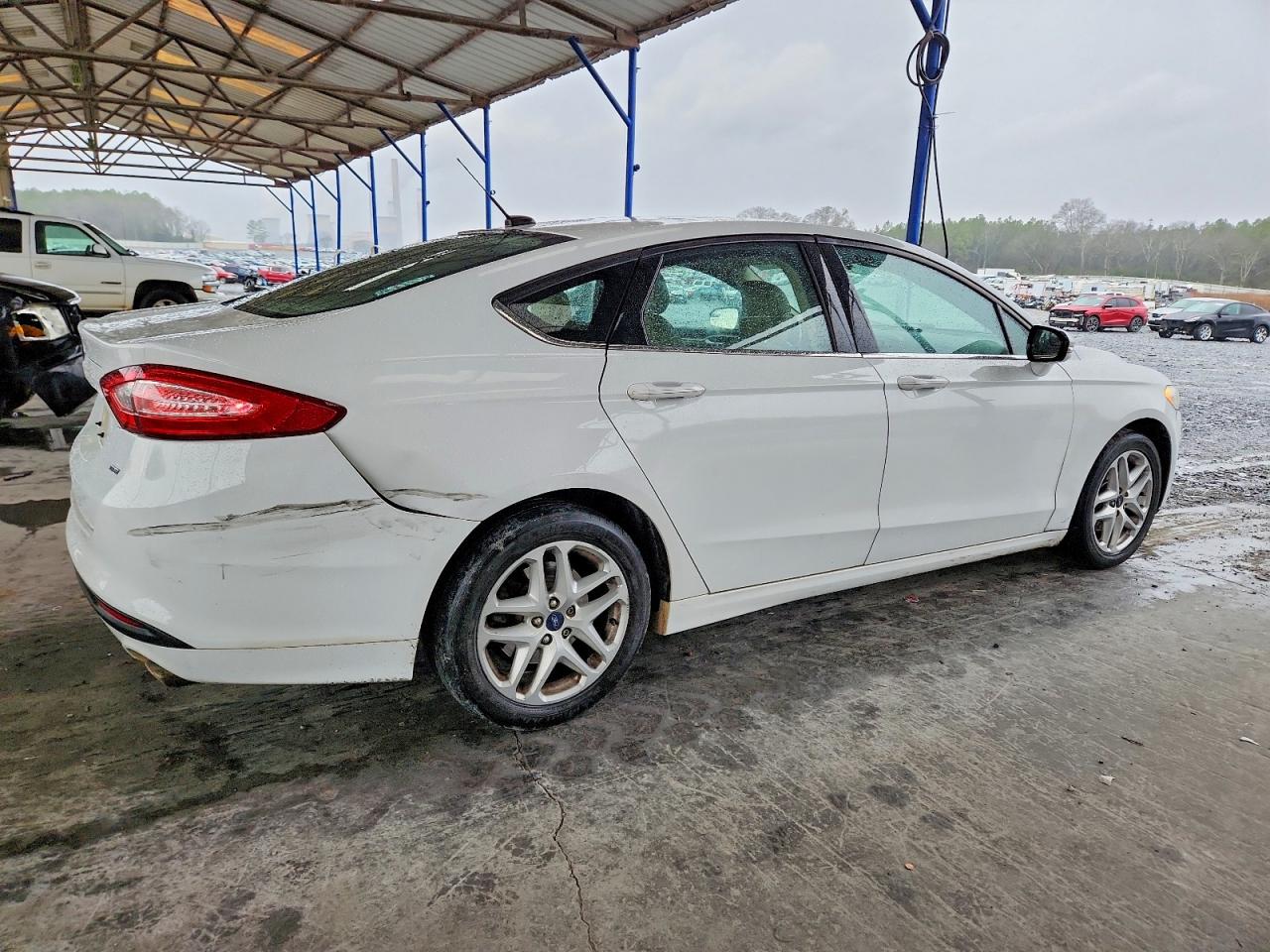 2014 FORD FUSION SE photo 3