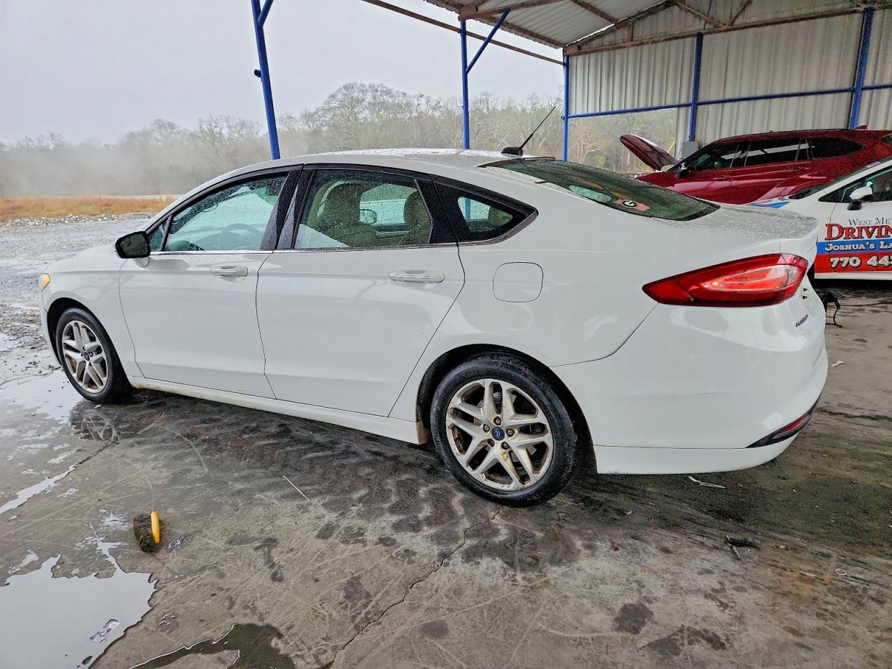 2014 FORD FUSION SE photo 2