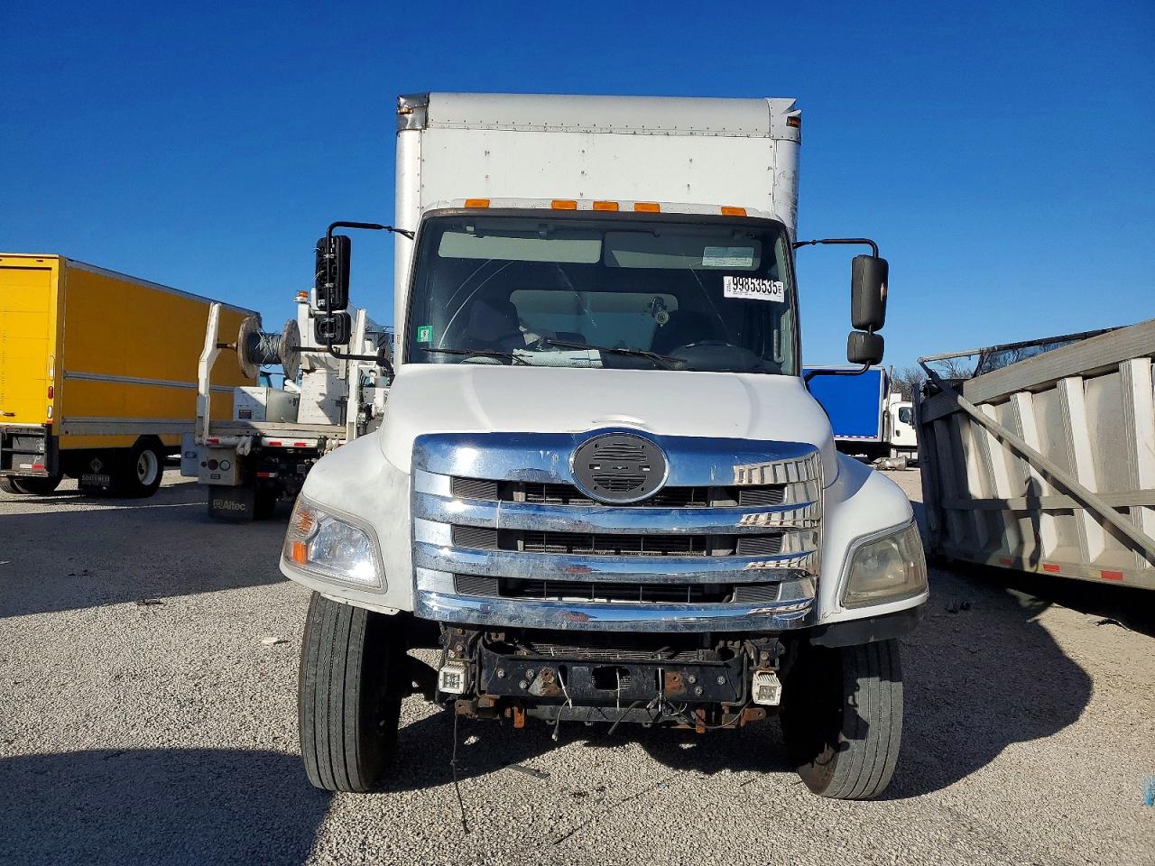2016 HINO 258/268 BOX TRUCK photo 5