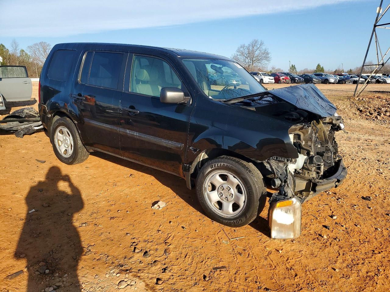 2015 HONDA PILOT LX photo 4