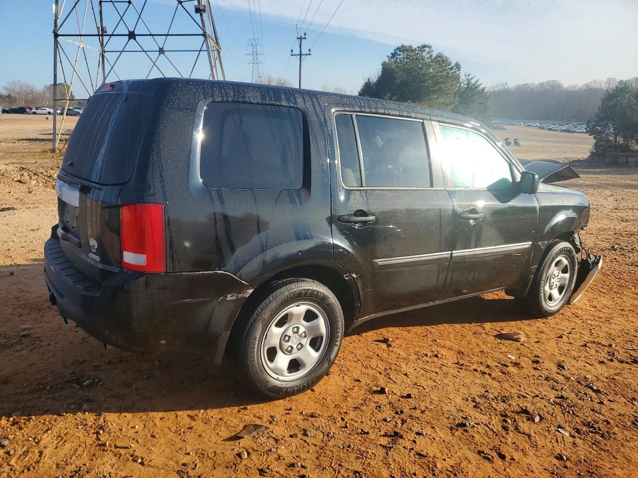 2015 HONDA PILOT LX photo 3