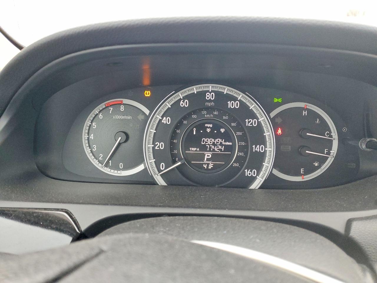 2016 HONDA ACCORD LX photo 9