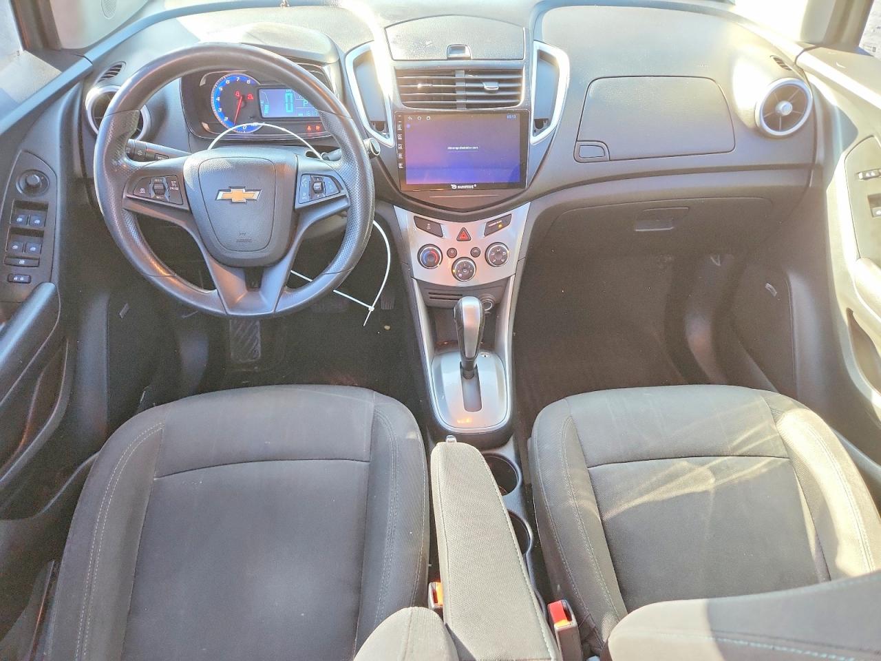 2015 CHEVROLET TRAX 1LT photo 15
