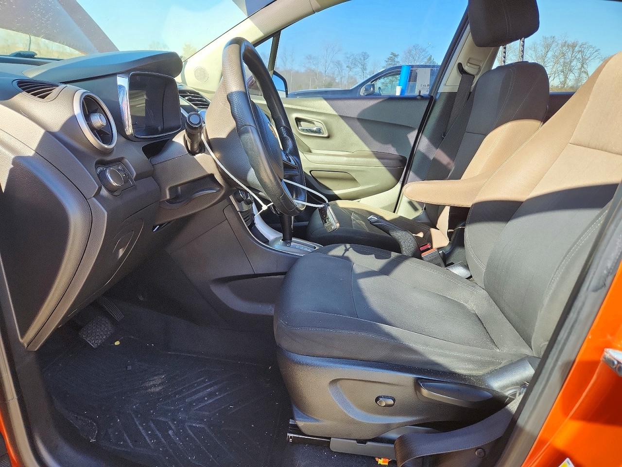 2015 CHEVROLET TRAX 1LT photo 13