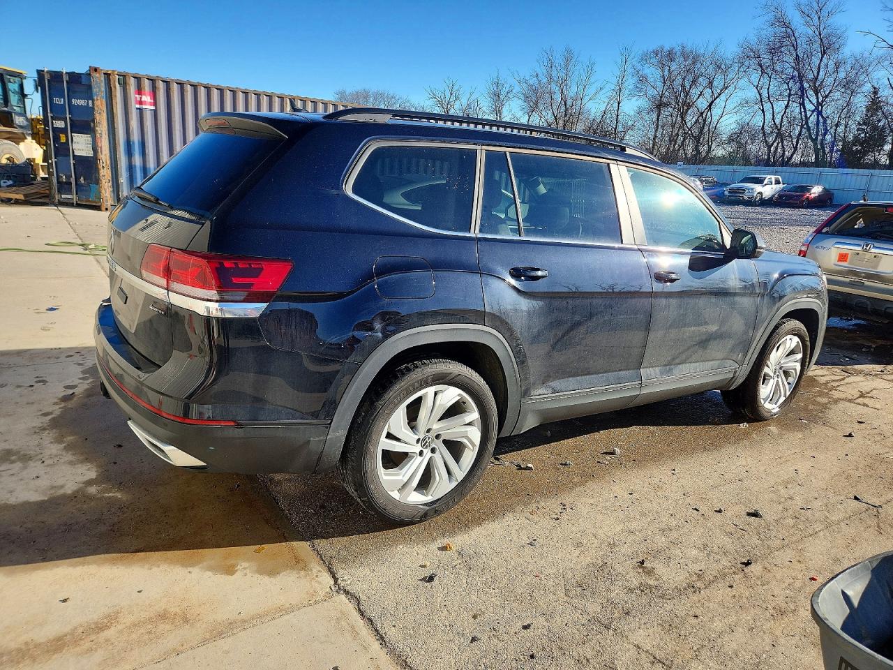 2023 VOLKSWAGEN ATLAS SE photo 3