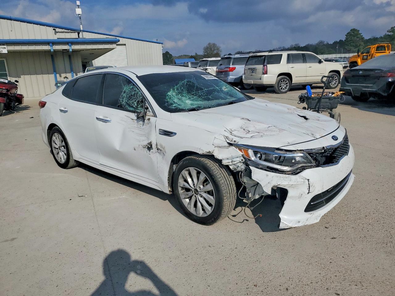 2018 KIA OPTIMA LX photo 4