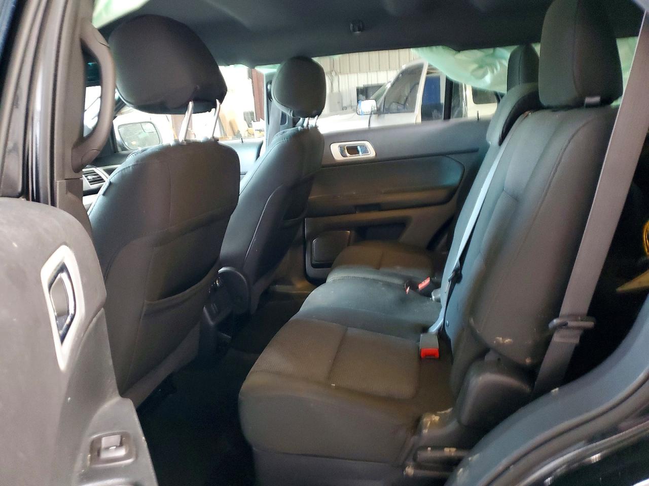 2015 FORD EXPLORER XLT photo 11